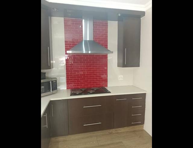 6 BEDROOM HOUSE FOR SALE IN SASOLBURG